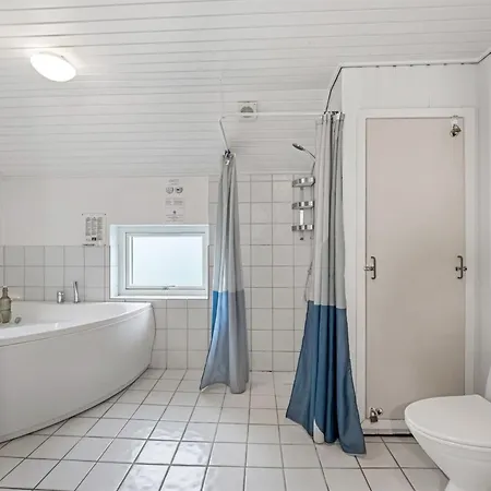 Gottfreda - 330m To The Fjord By Interhome Feriehus