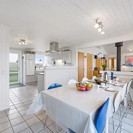 Feriehus Gottfreda - 330m To The Fjord By Interhome Havrvig